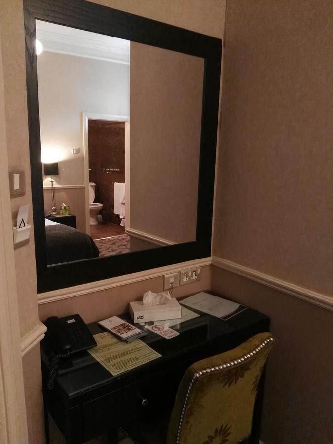 Naas Court Hotel Eksteriør billede